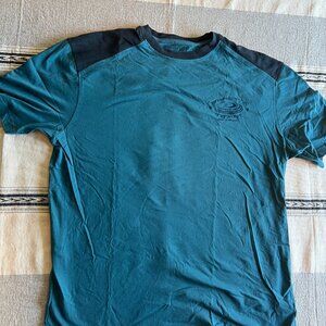 Stylish Turquoise T-Shirt Large